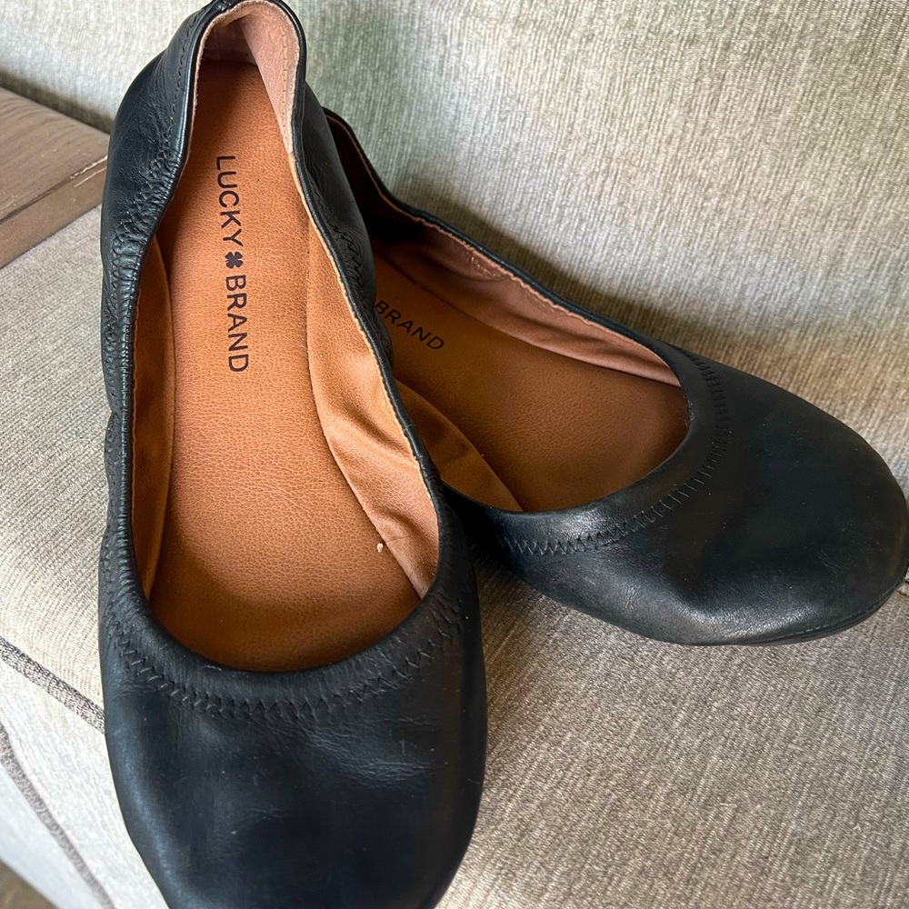 LUCKY BRAND super cute black flats